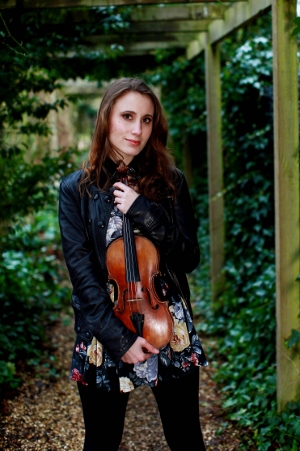 Jennifer Pike, child prodigy.