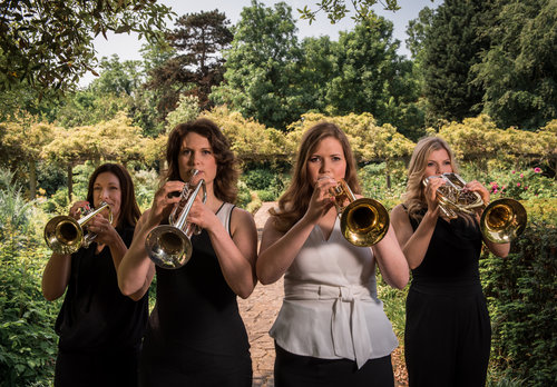 Portrait shoot. Japanese Garden, Peckham Rye Park. Sunday 5 June 2016.